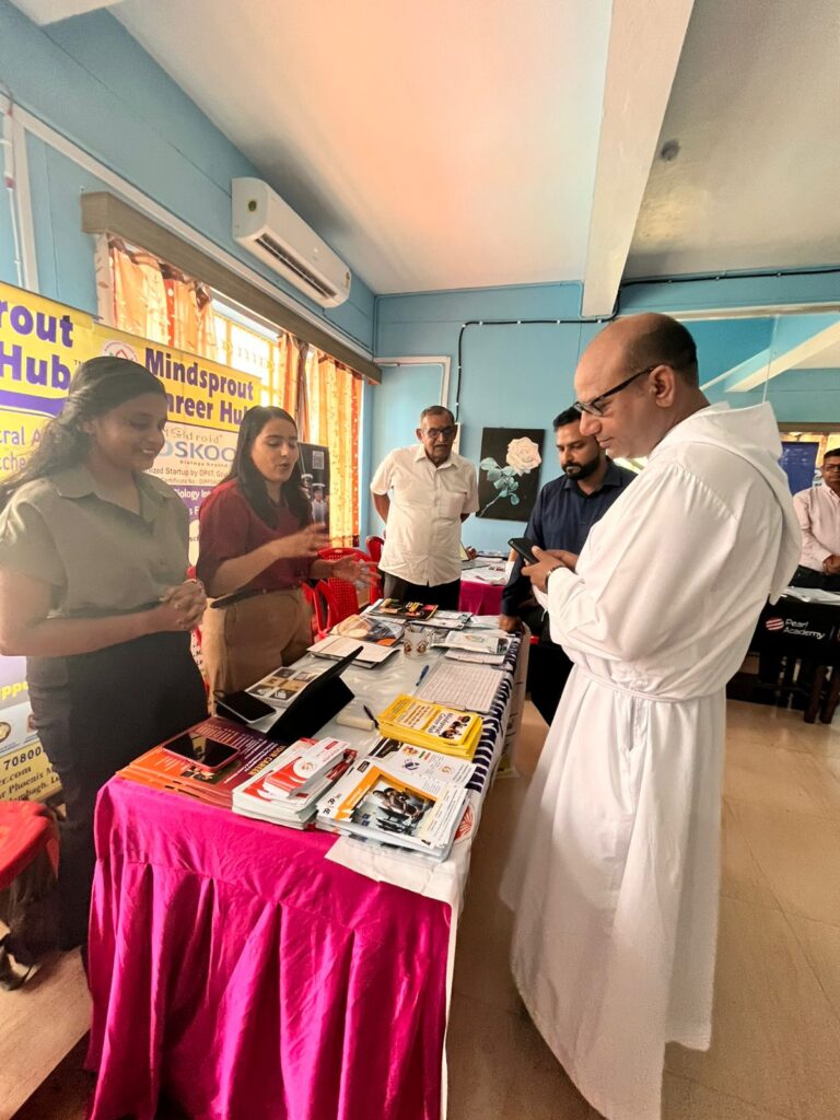 WhatsApp Image 2025-08-21 at 11.42.22_9585a631